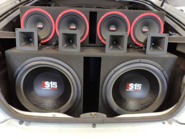 Instalación de equipos de sonido. Máxima potencia y calidad. Sorprende a tus amigos (3)